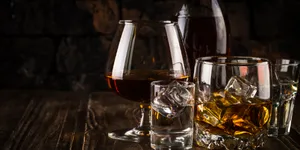 https://decare23.proactivedigital.ie/wp-content/uploads/2024/03/Alcohol-Misuse.webp