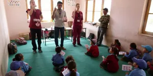https://decare23.proactivedigital.ie/wp-content/uploads/2024/03/Amchi-Smiles.webp