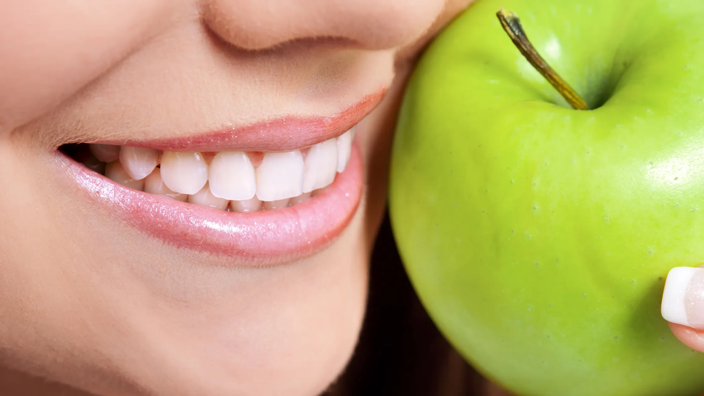 https://decare23.proactivedigital.ie/wp-content/uploads/2024/03/Nutrition-and-Oral-Health.webp