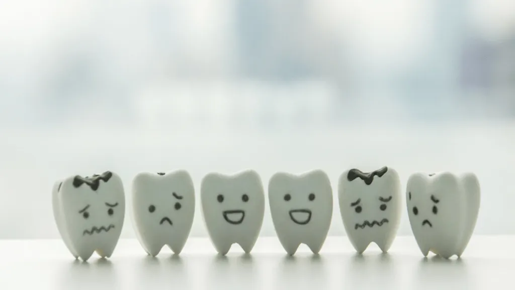 https://decare23.proactivedigital.ie/wp-content/uploads/2024/03/Take-control-of-oral-health-blog-small-640x300-c-default.webp